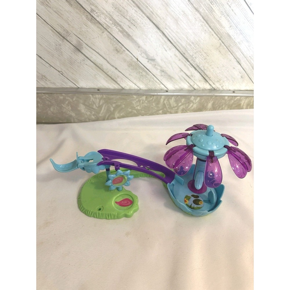 Littlest Pet Shop 2010 Play Set Sega Lilly Pad Frog, Playset Only